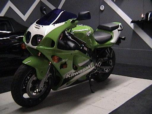 Ninja%20ZX7R.jpg