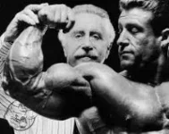 dorian-yates-Joe-Weider.webp