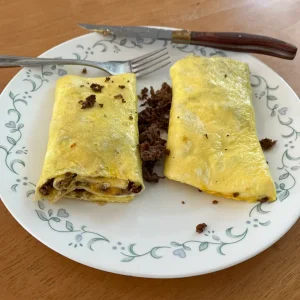 4 egg steak and cheese omelette.webp